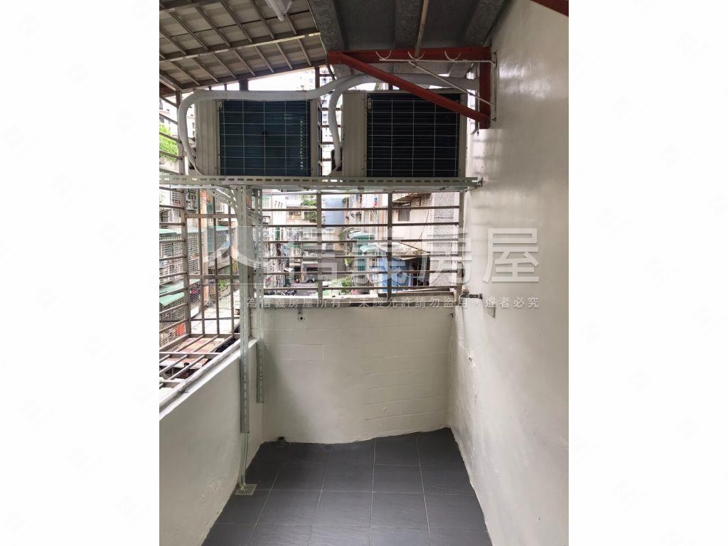 近丹鳳捷運置產美宅房屋室內格局與周邊環境