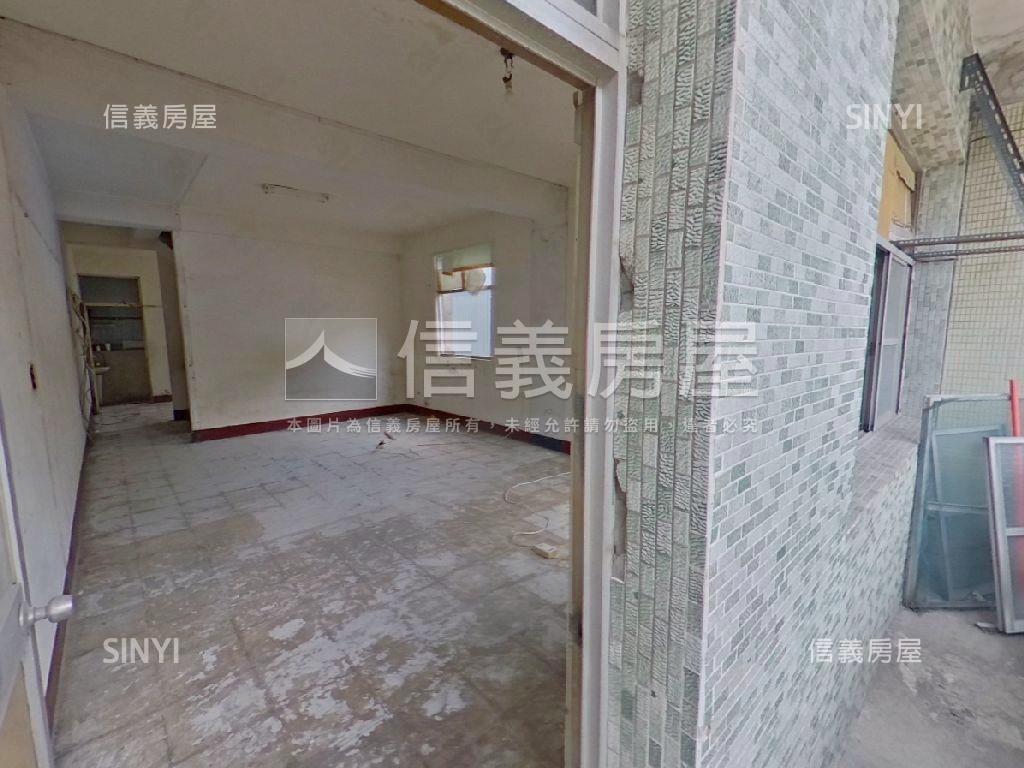近中山路～稀有大地坪透天房屋室內格局與周邊環境