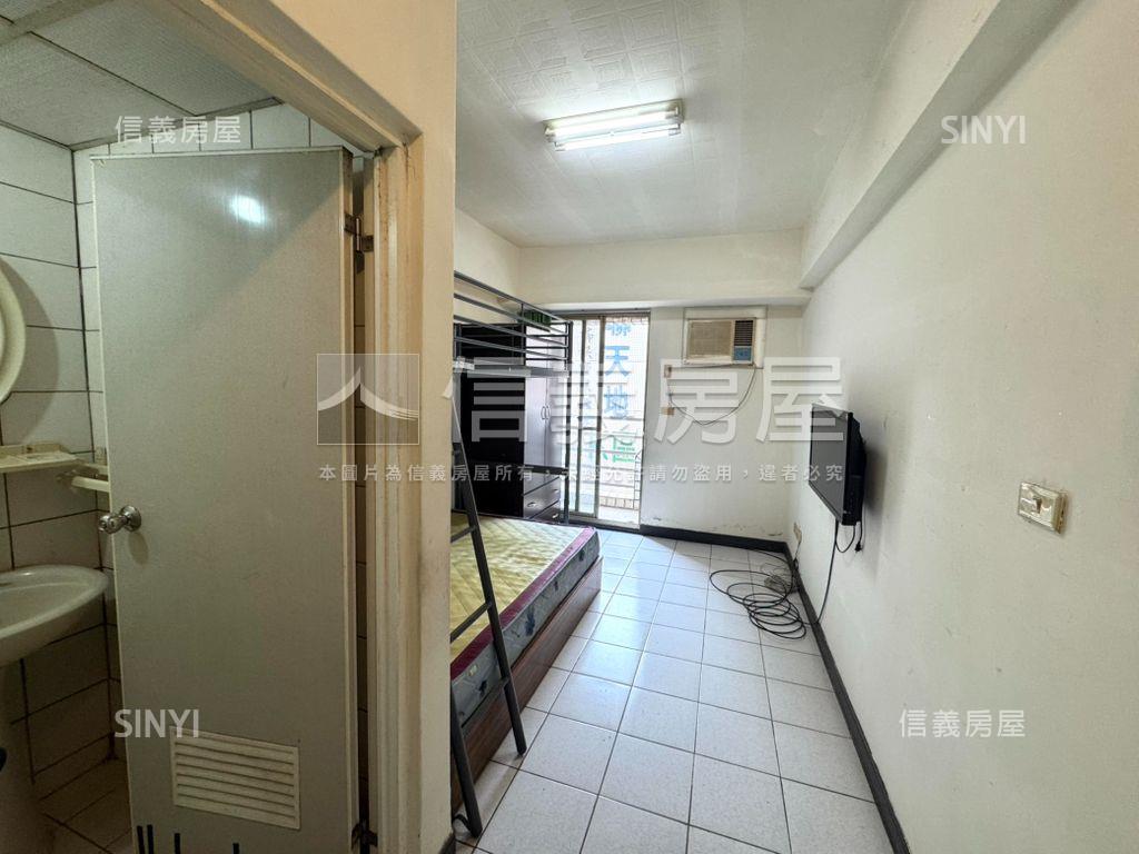 瑞聯Ｌ區收租陽台套房房屋室內格局與周邊環境