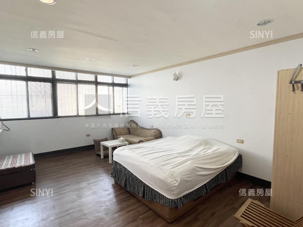 近輕軌凱旋站活巷透天房屋室內格局與周邊環境