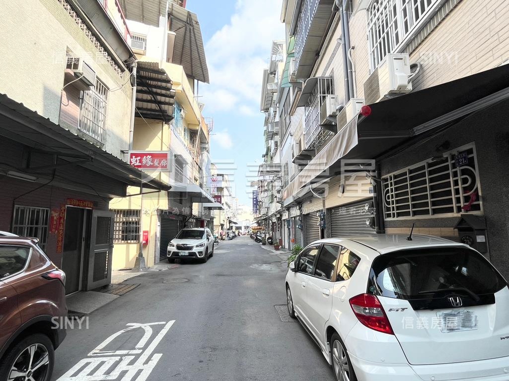近輕軌凱旋站活巷透天房屋室內格局與周邊環境