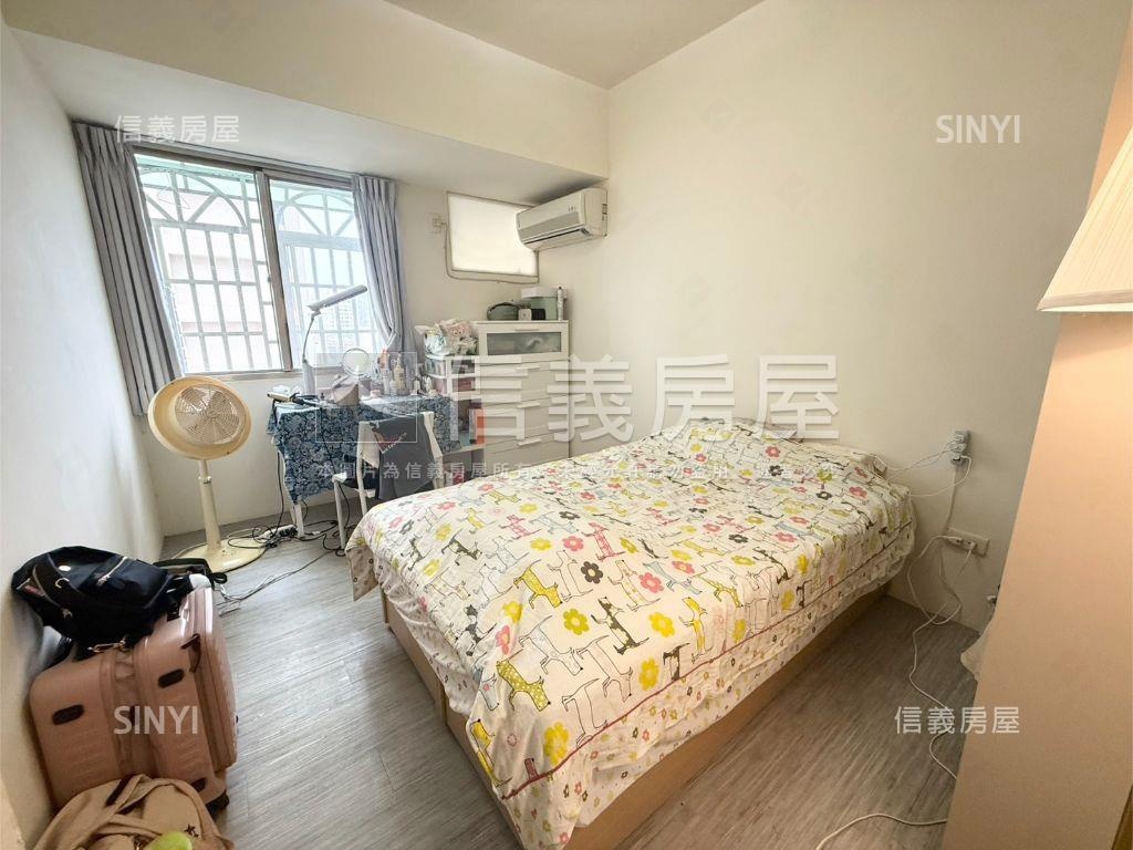 北屯低總價屋況好三房車位房屋室內格局與周邊環境