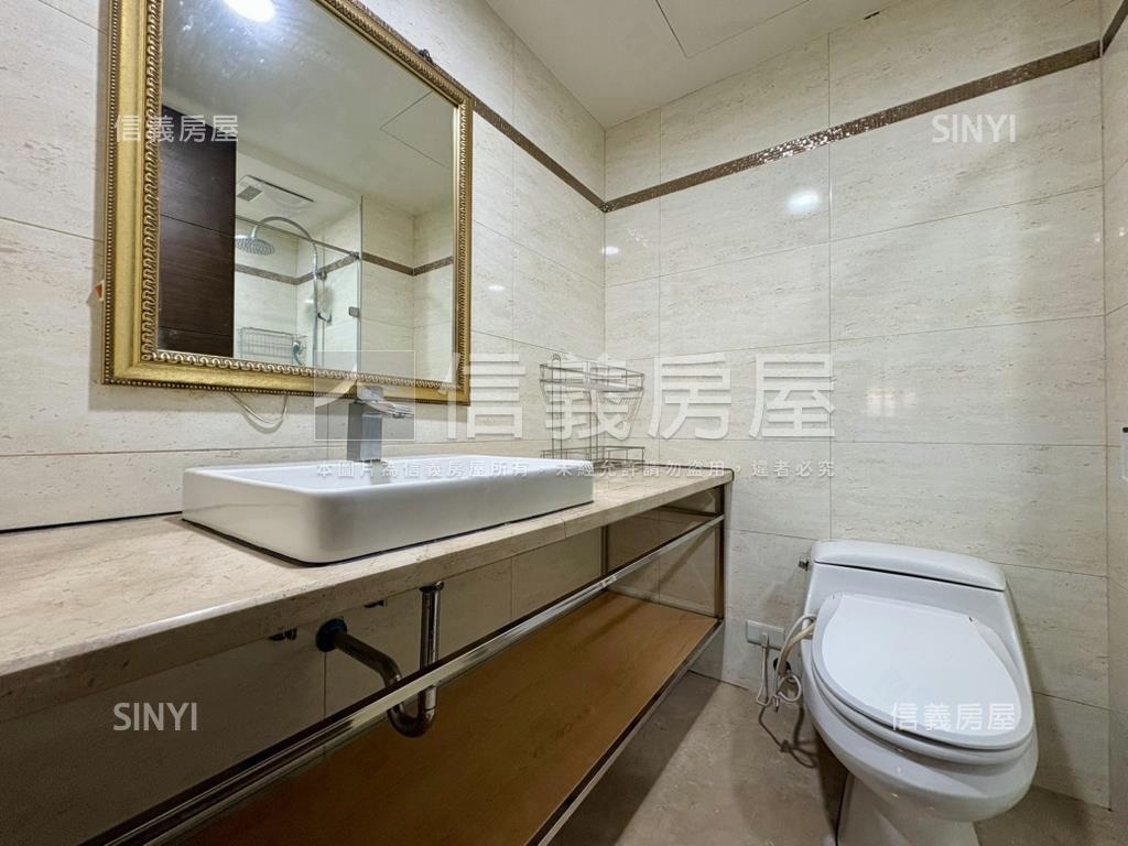 山佳新婚首購電梯大樓房屋室內格局與周邊環境