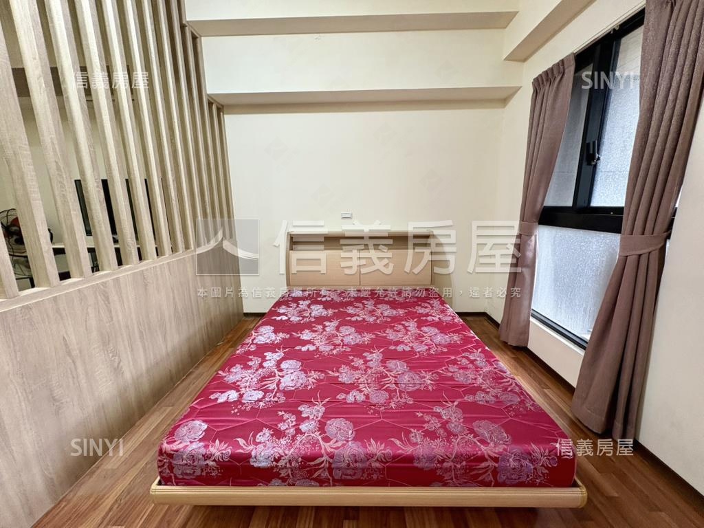 山佳新婚首購電梯大樓房屋室內格局與周邊環境