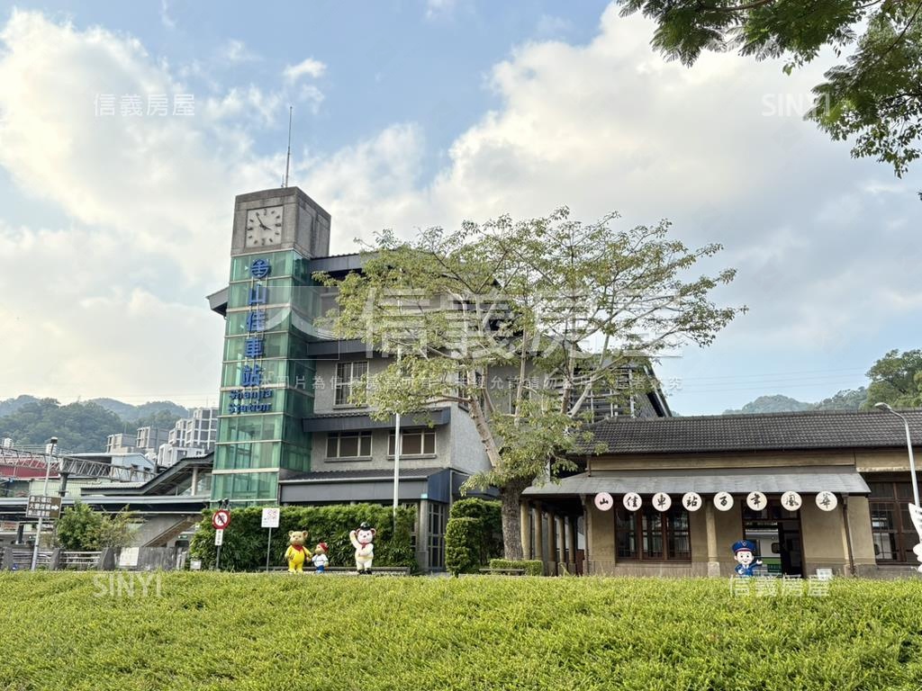 山佳新婚首購電梯大樓房屋室內格局與周邊環境