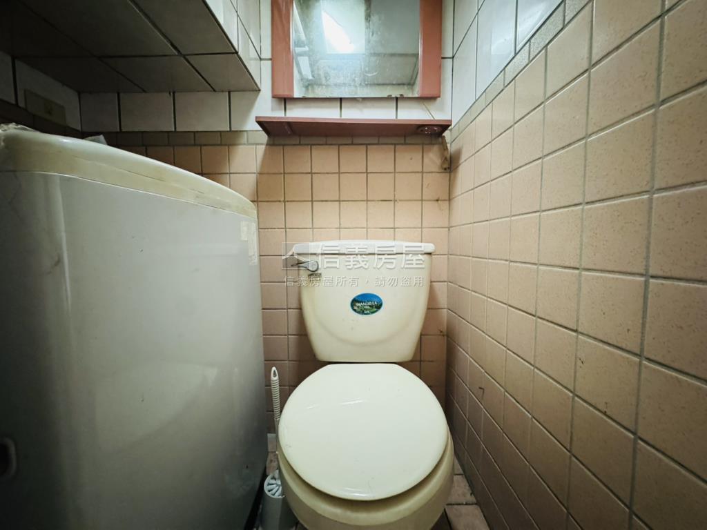 中華商圈置產美套房房屋室內格局與周邊環境