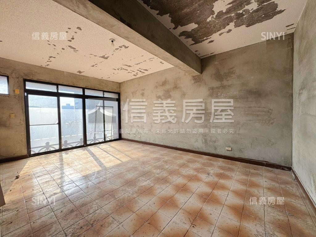 主推⭐伯爵一代寰宇四房⭐房屋室內格局與周邊環境