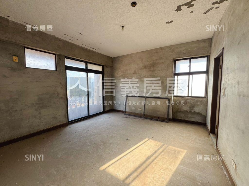 主推⭐伯爵一代寰宇四房⭐房屋室內格局與周邊環境