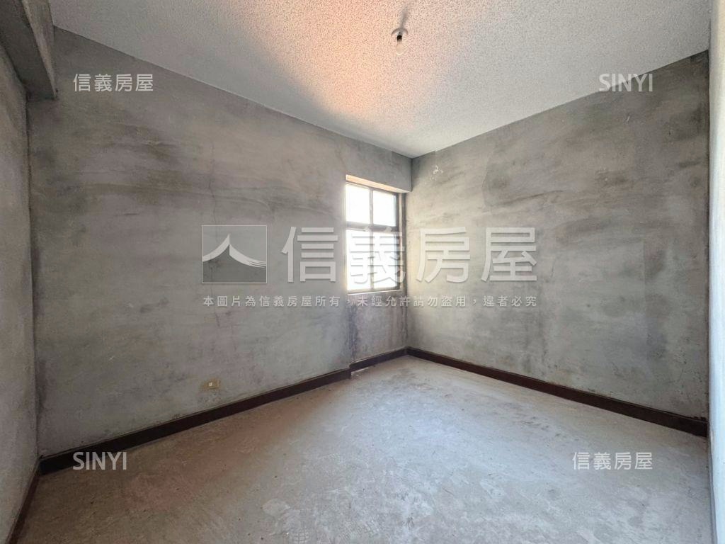 主推⭐伯爵一代寰宇四房⭐房屋室內格局與周邊環境