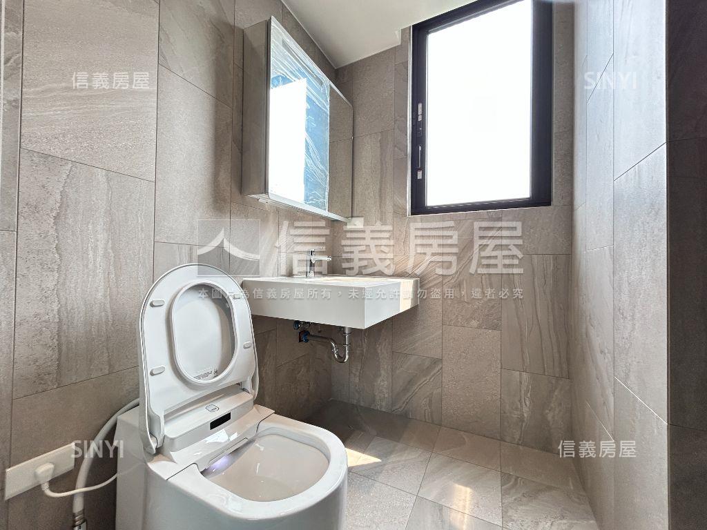 財政局標售－親家ＪＩＡ房屋室內格局與周邊環境