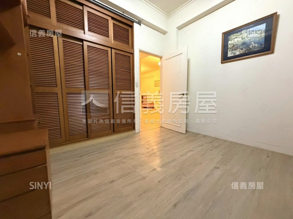 安和綠景★附車位房屋室內格局與周邊環境