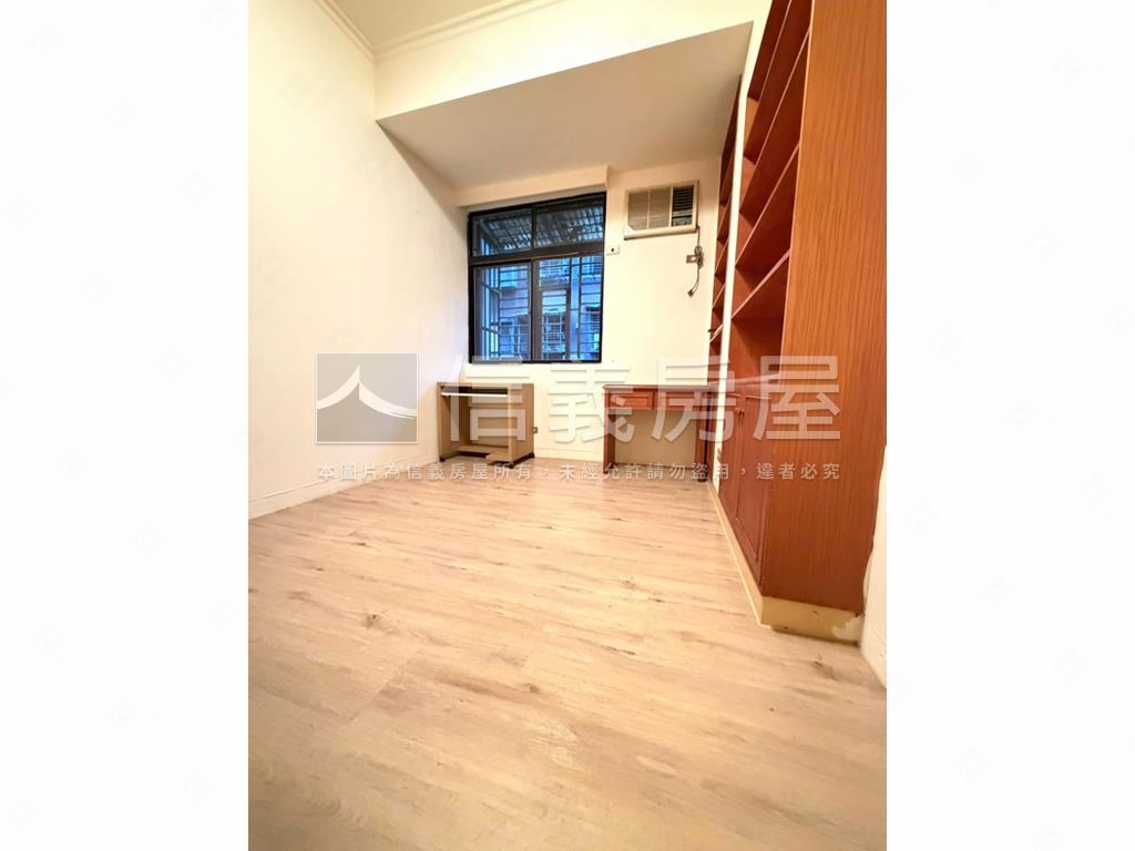 安和綠景★附車位房屋室內格局與周邊環境