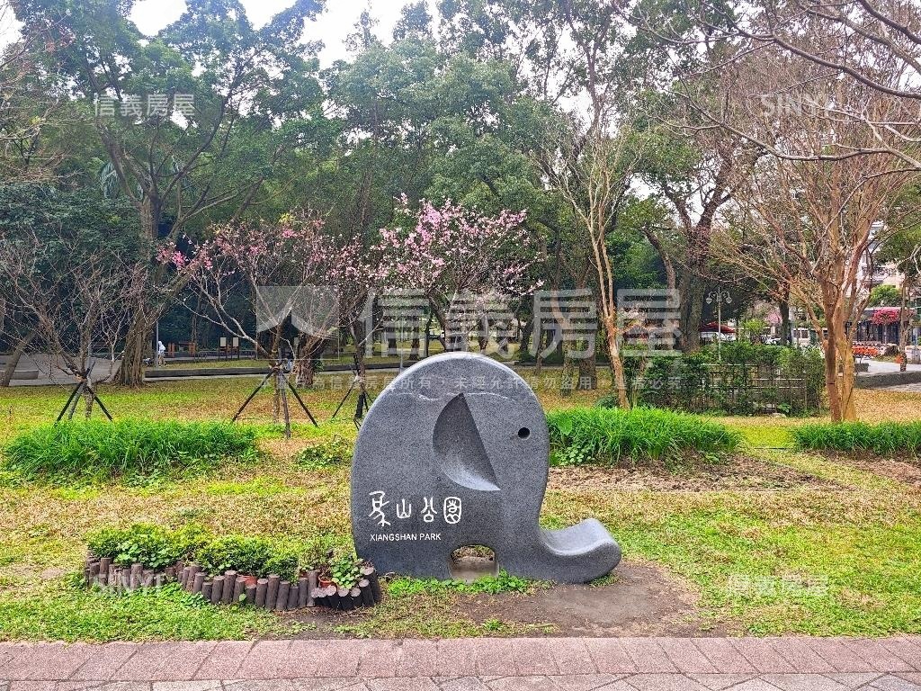 漂亮香榭兩房車位房屋室內格局與周邊環境