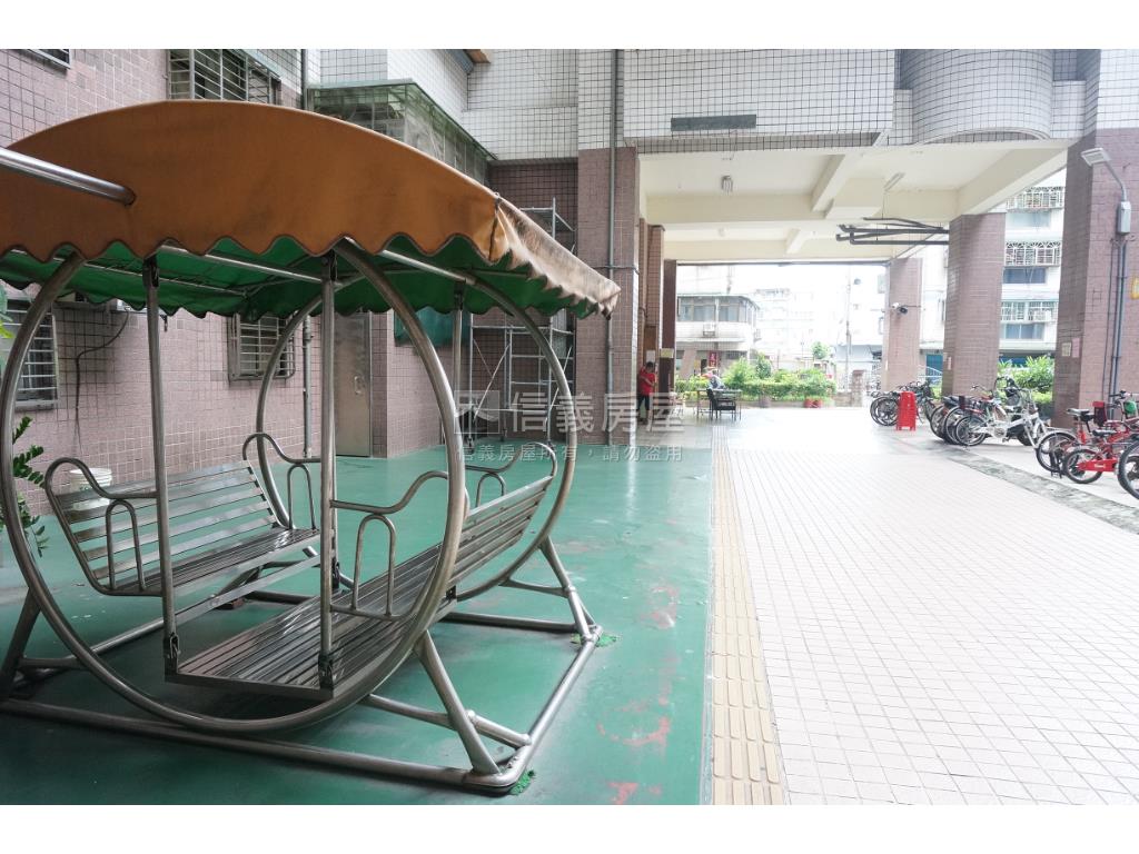 龍安邊間採光兩房房屋室內格局與周邊環境