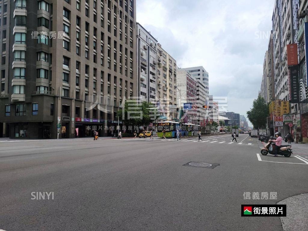 我家的金店面回歸房屋室內格局與周邊環境