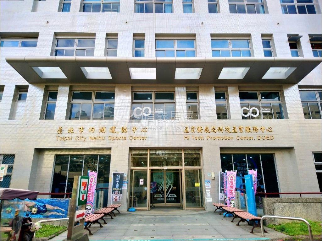 西湖捷運收租金雞母房屋室內格局與周邊環境