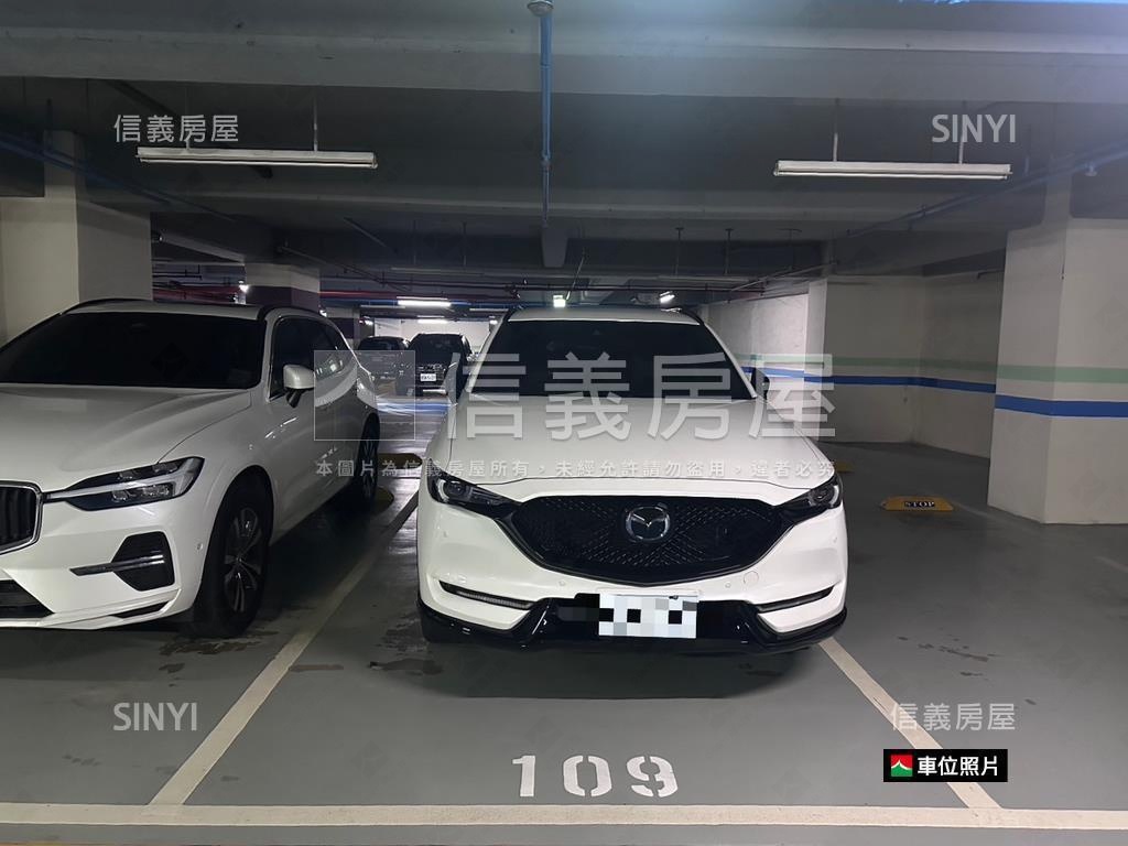 悅灣。未來捷運三房車位房屋室內格局與周邊環境