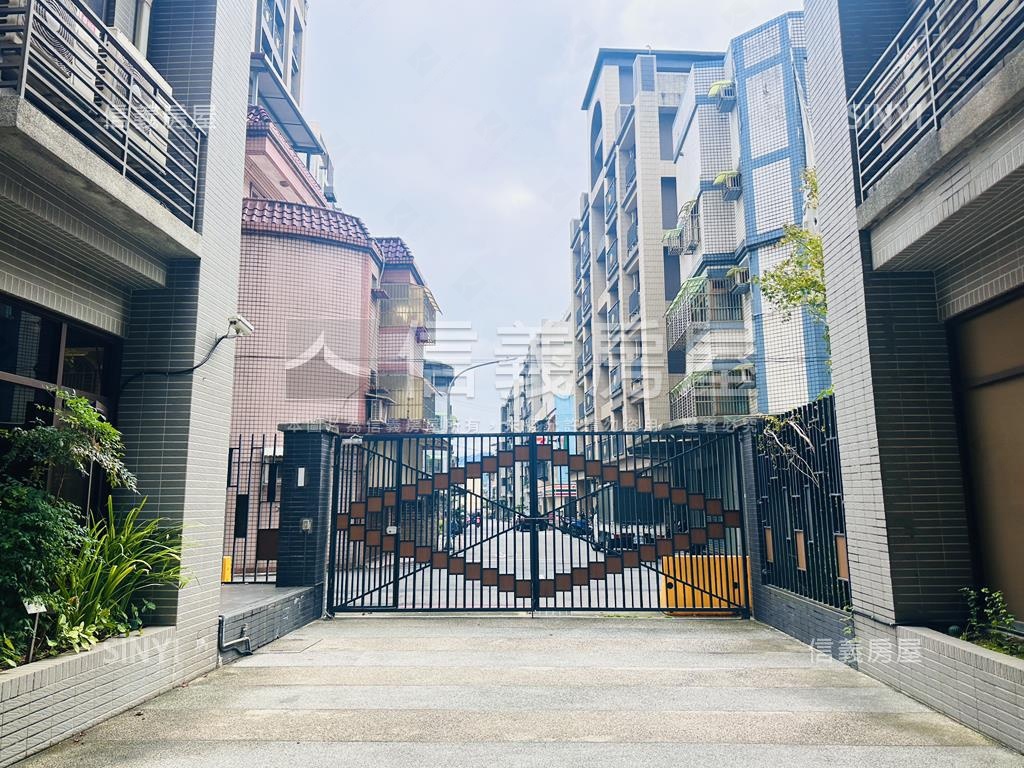 悅灣。未來捷運三房車位房屋室內格局與周邊環境