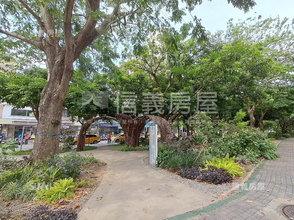 育德園道近中國醫朝南三房房屋室內格局與周邊環境
