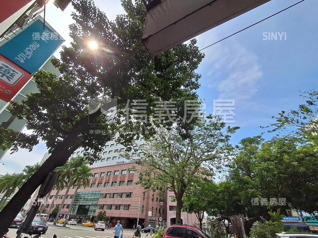 育德園道近中國醫朝南三房房屋室內格局與周邊環境