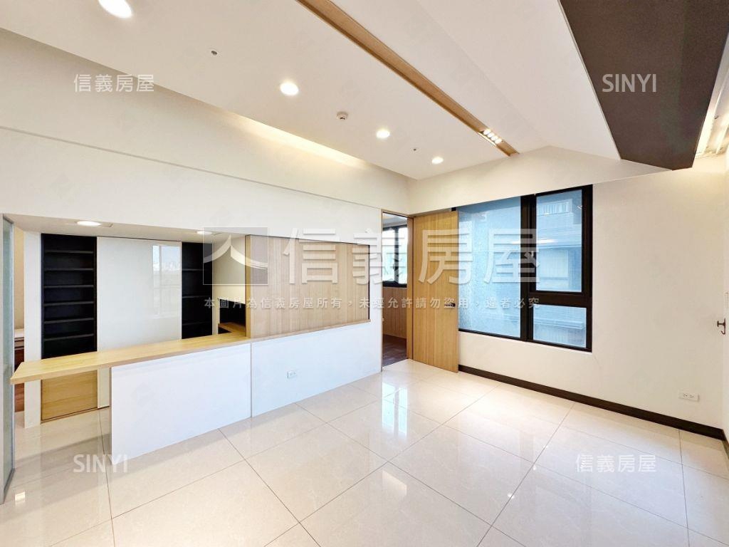 牡丹園‧挑高空間精美三房房屋室內格局與周邊環境