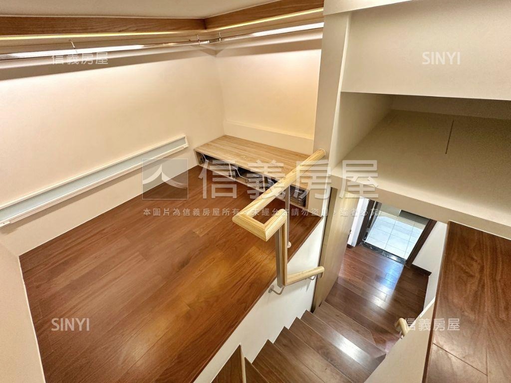 牡丹園‧挑高空間精美三房房屋室內格局與周邊環境