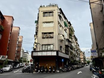 榮星花園大邊間２樓