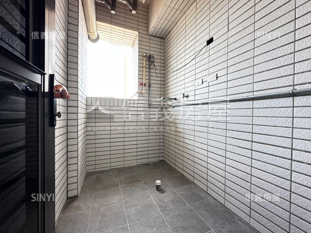 益展有福高樓景觀兩房車位房屋室內格局與周邊環境