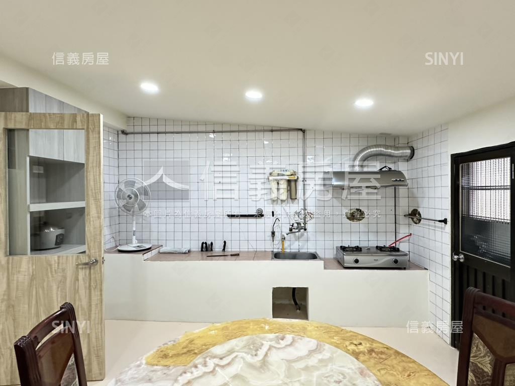 鶯歌小透天房屋室內格局與周邊環境