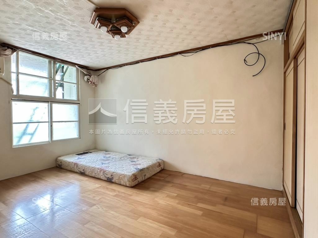 鶯歌小透天房屋室內格局與周邊環境