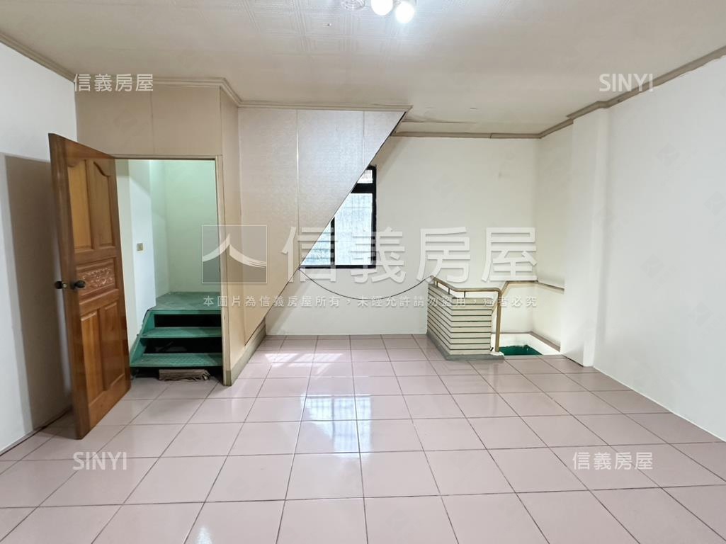 鶯歌小透天房屋室內格局與周邊環境