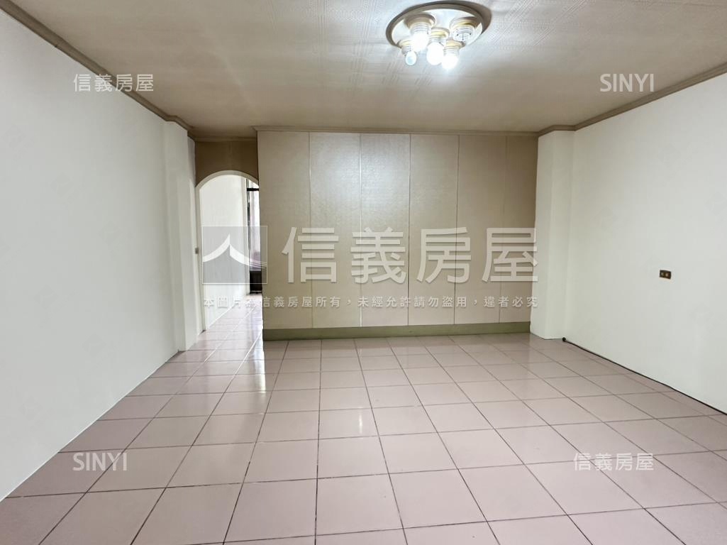 鶯歌小透天房屋室內格局與周邊環境