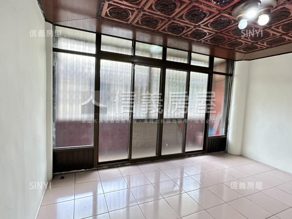 鶯歌小透天房屋室內格局與周邊環境
