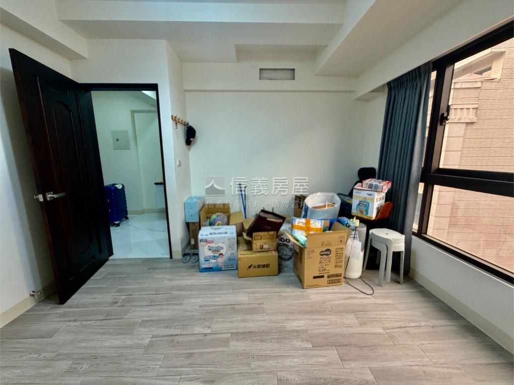 濱湖麗緻面寬雙車墅房屋室內格局與周邊環境