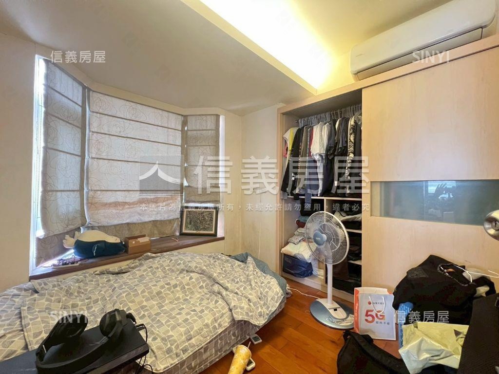 藝文景觀三房車位房屋室內格局與周邊環境