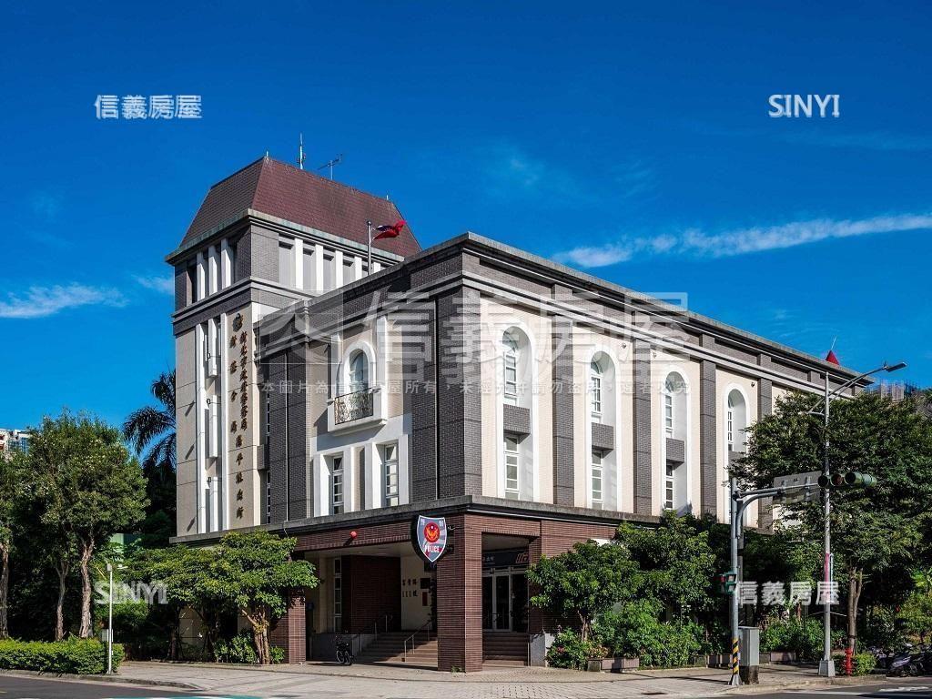 【副都心】都峰苑挑高空間房屋室內格局與周邊環境