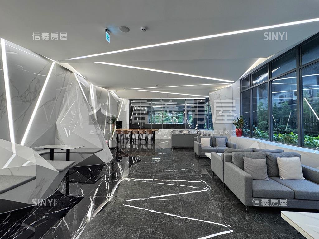 大業鴻圖高樓露臺廠房房屋室內格局與周邊環境