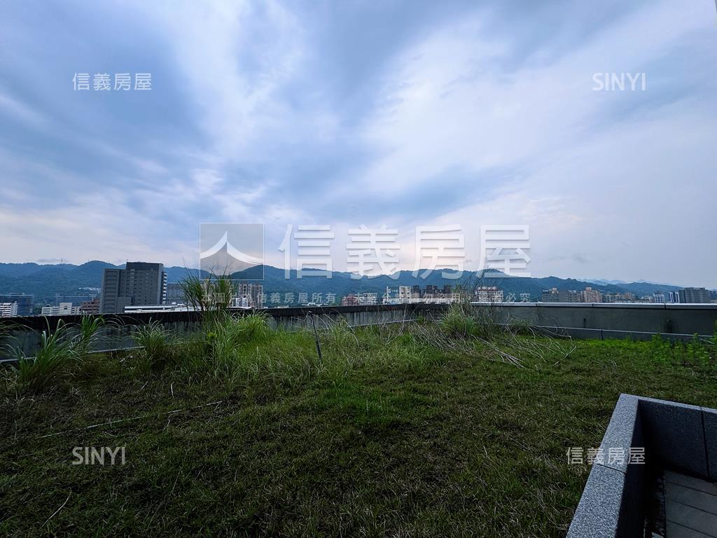 大業鴻圖高樓露臺廠房房屋室內格局與周邊環境