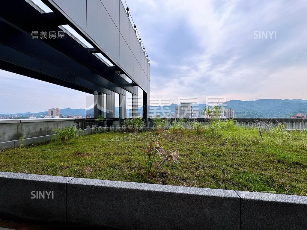 大業鴻圖高樓露臺廠房房屋室內格局與周邊環境