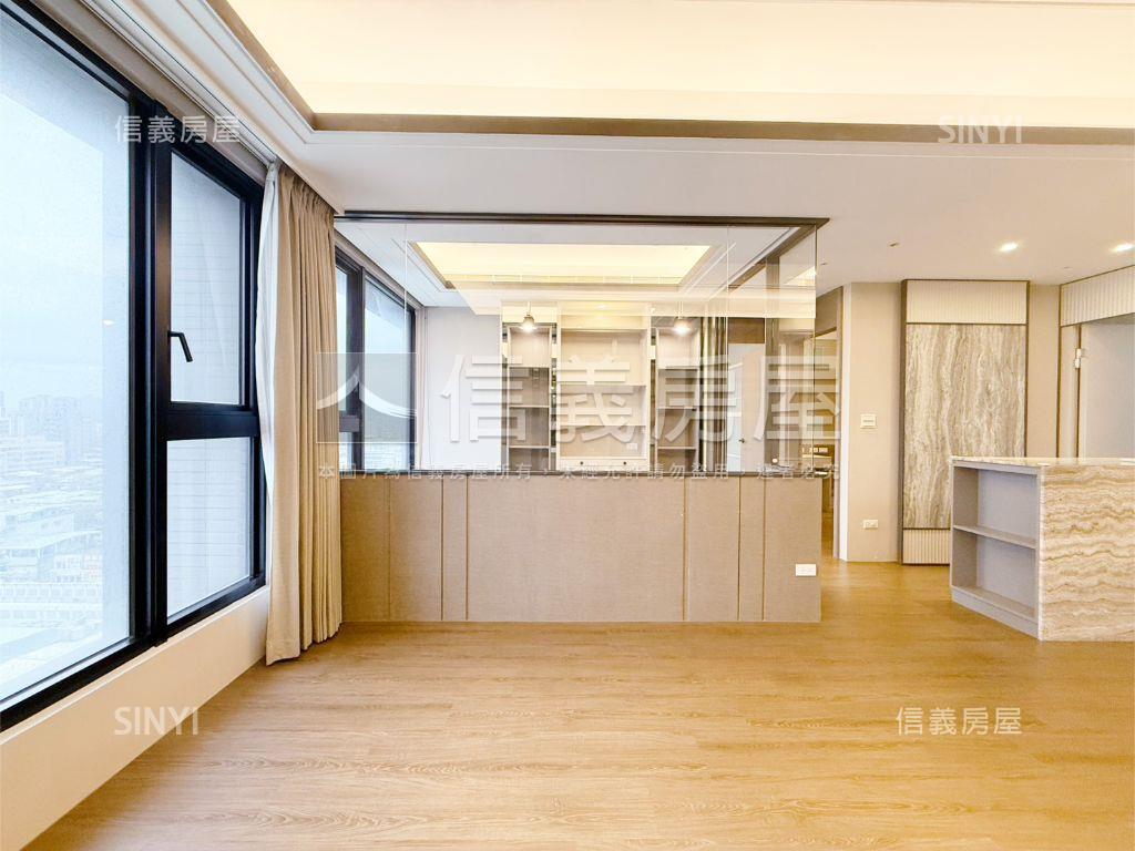 知森堂雙採三房車位房屋室內格局與周邊環境