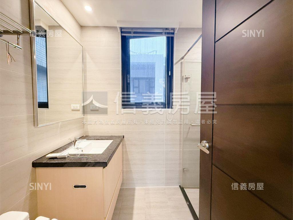 知森堂雙採三房車位房屋室內格局與周邊環境