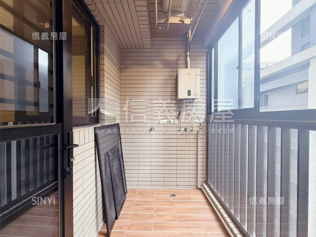 知森堂雙採三房車位房屋室內格局與周邊環境