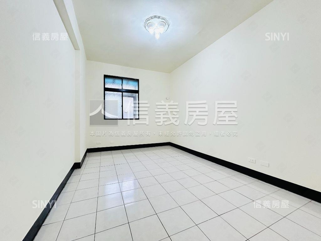 長安二樓大空間房屋室內格局與周邊環境
