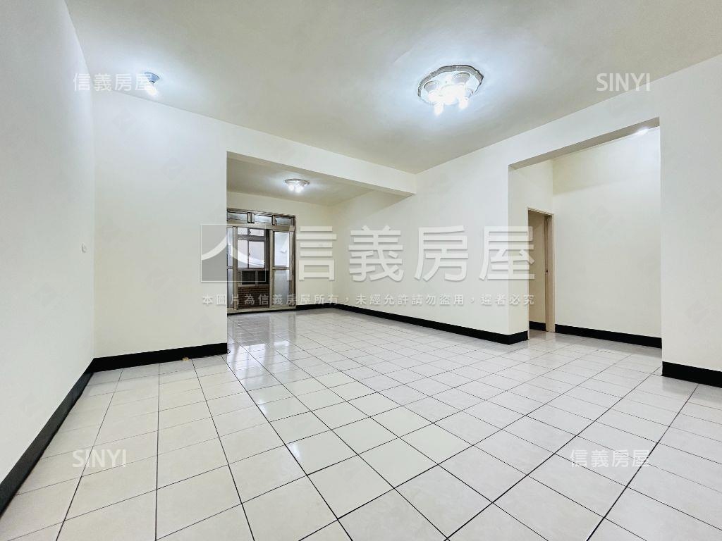 長安二樓大空間房屋室內格局與周邊環境