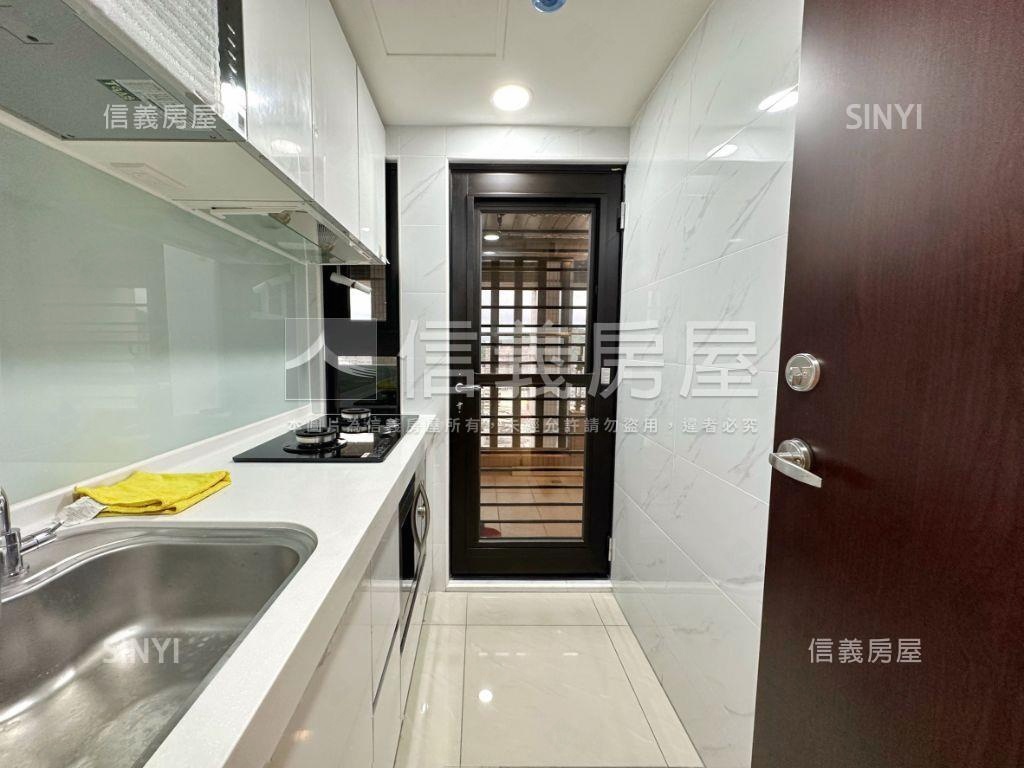 寬面極致太陽帝國兩房房屋室內格局與周邊環境