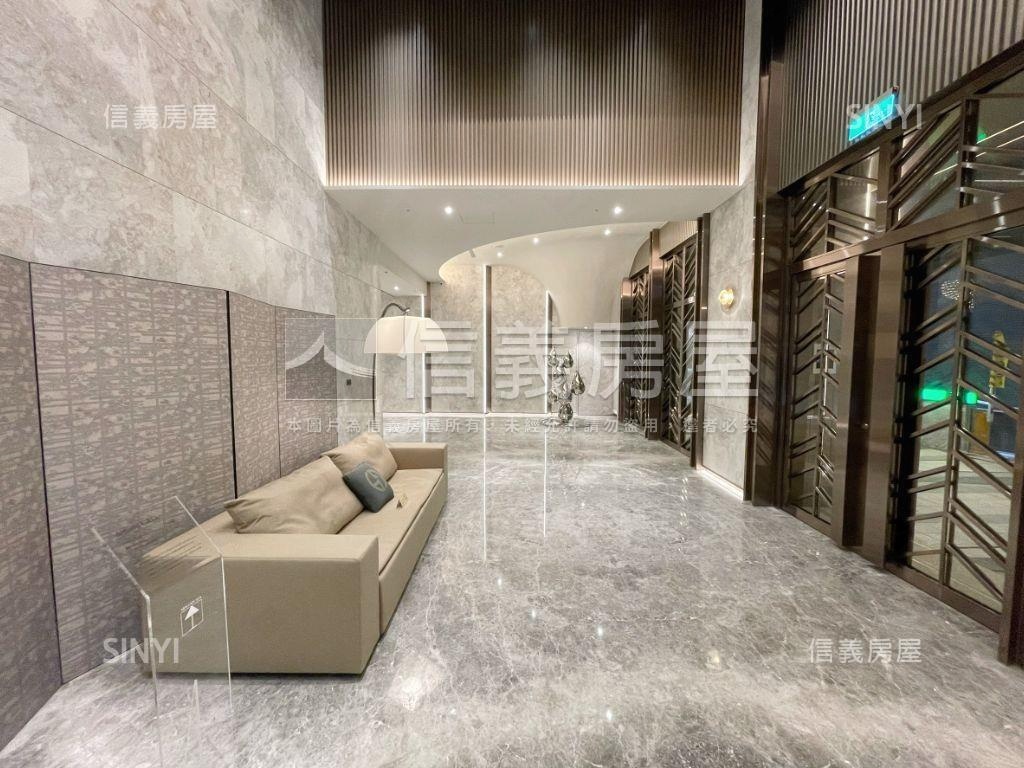 寬面極致太陽帝國兩房房屋室內格局與周邊環境