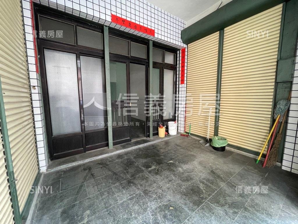 五甲商圈近肉豆公騎樓透天房屋室內格局與周邊環境