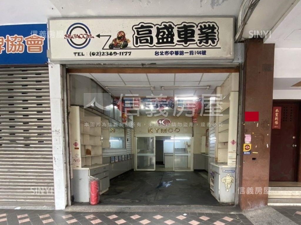 中華路第一排。人潮金店房屋室內格局與周邊環境