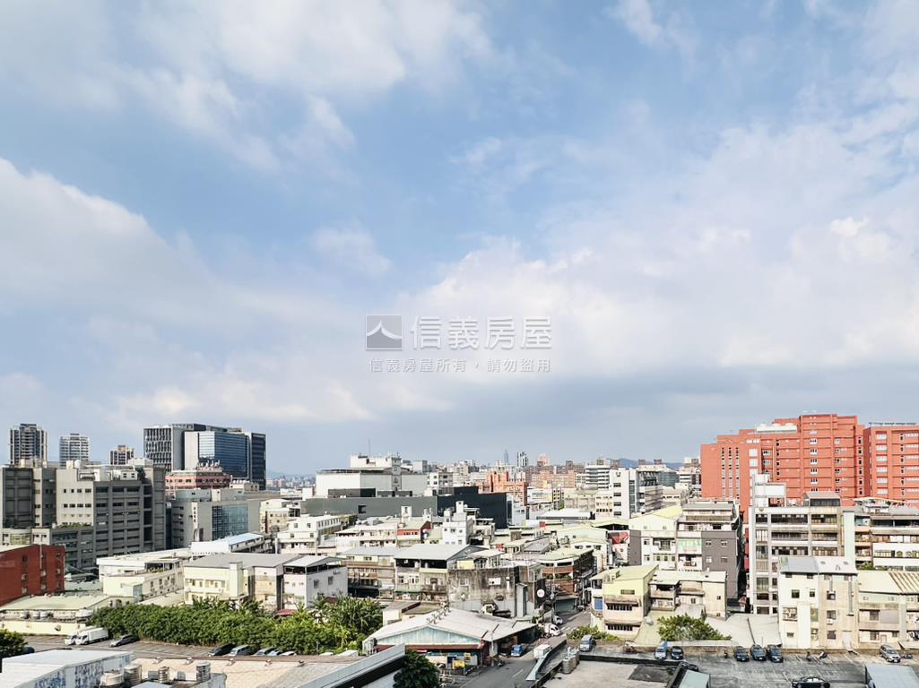 花園廣場景觀套房房屋室內格局與周邊環境
