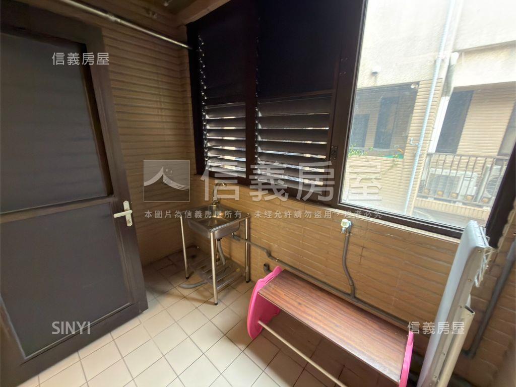 山河悅高樓河景雙車位房屋室內格局與周邊環境
